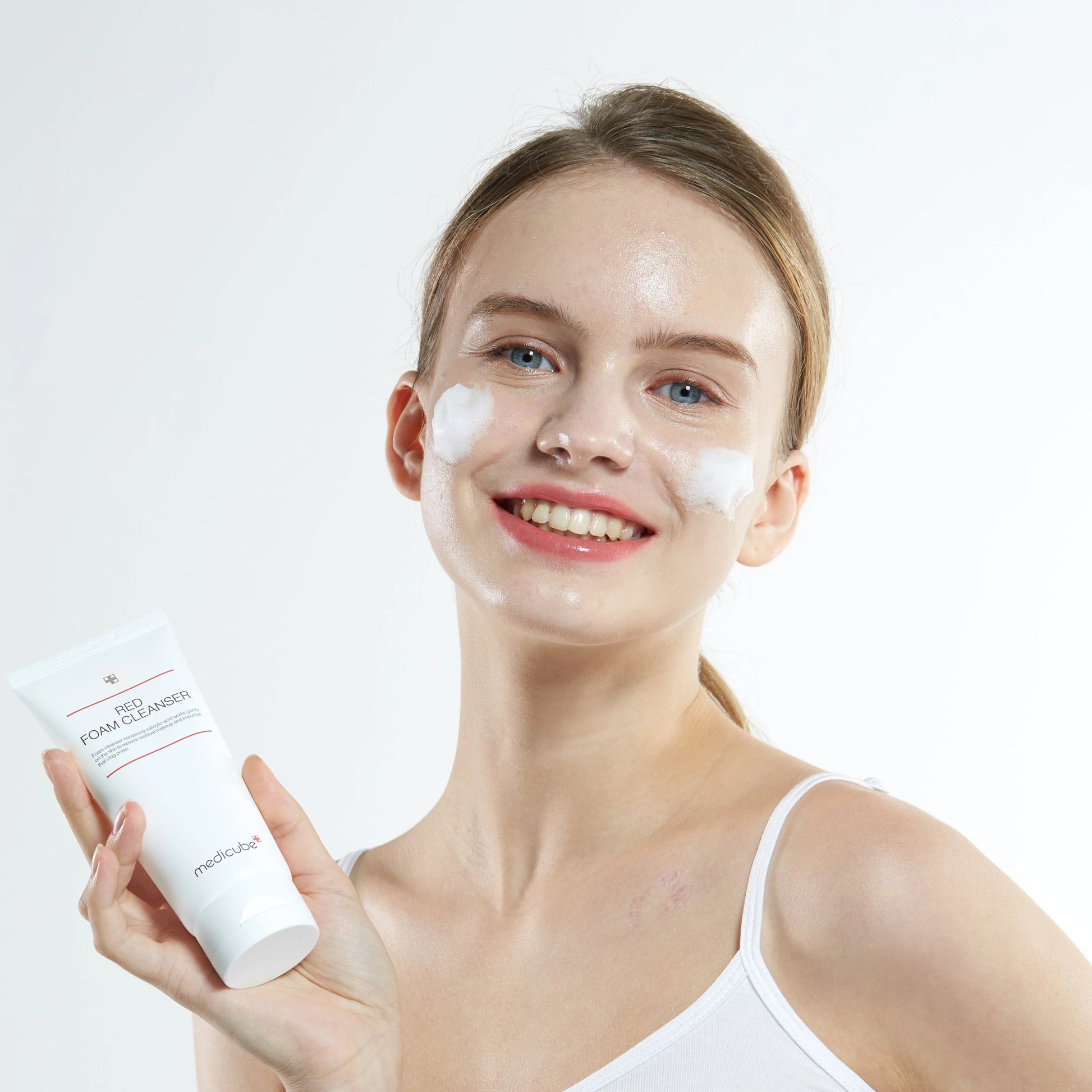 Medicube Red Foam Cleanser 120ml at Embé Skin Korean and Japanese Beauty Skincare