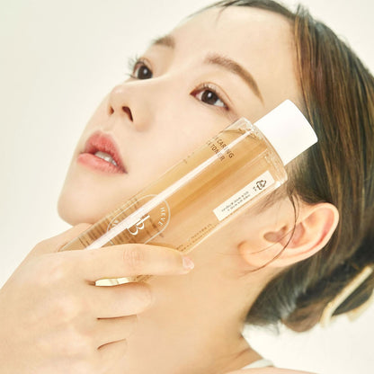 Heveblue Salmon Caring Centella Toner 200ml at Embé Skin Korean and Japanese Beauty Skincare