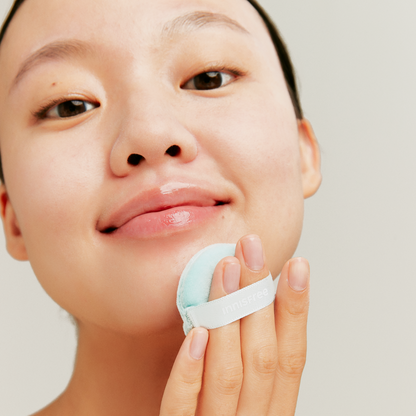 Innisfree No-Sebum Mineral Powder 5g at Embé Skin Korean and Japanese Beauty Skincare