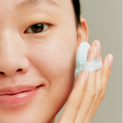 Innisfree No-Sebum Mineral Powder 5g at Embé Skin Korean and Japanese Beauty Skincare