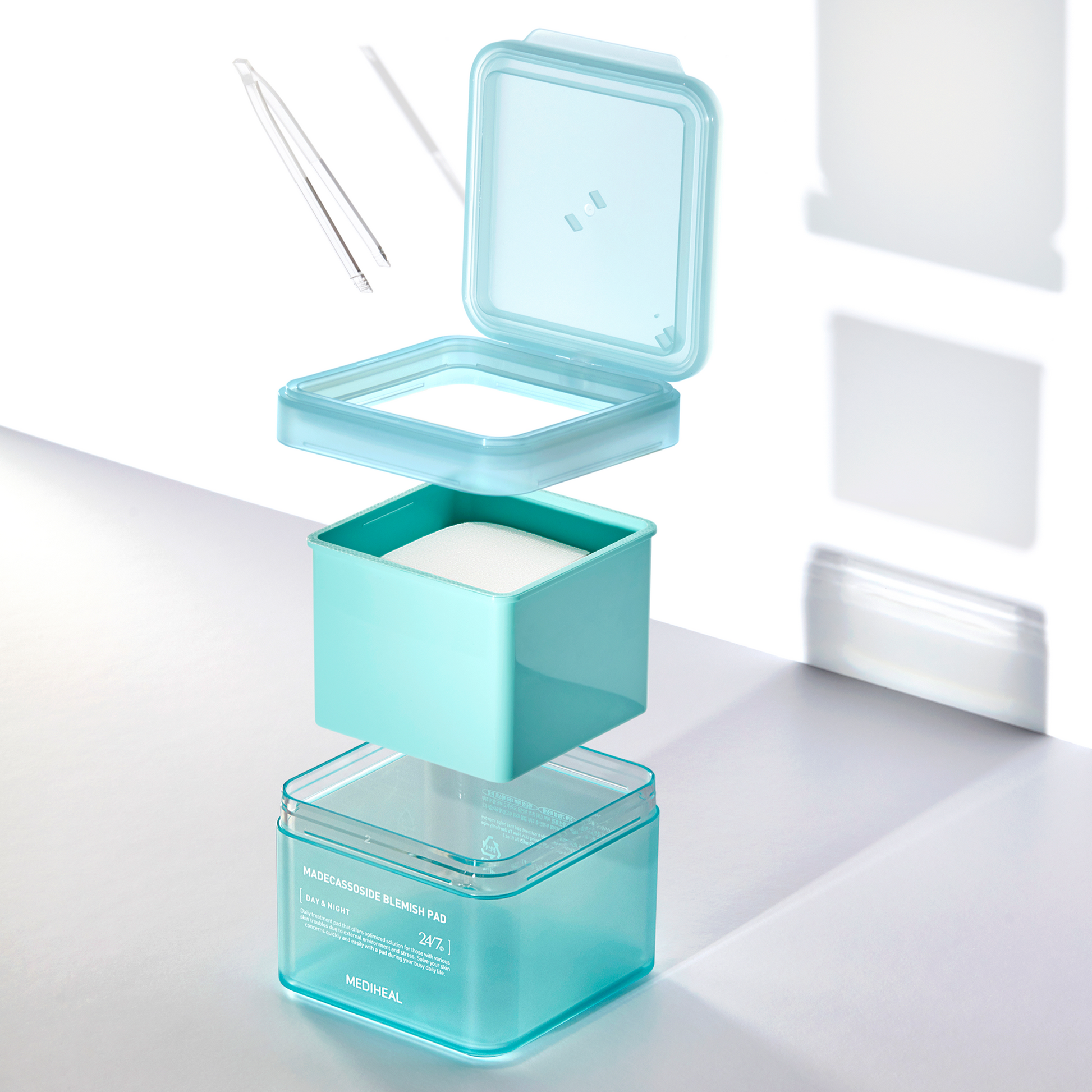 MEDIHEAL Madecassoside Blemish Pad 170ml 100P at Embé Skin Korean and Japanese Beauty Skincare