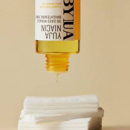 Yuja Niacin 30 Days Miracle Brightening Toner