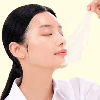 MEDIHEAL Vitamin C Essential Clear Toning Mask at Embé Skin Korean and Japanese Beauty Skincare